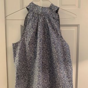 Tie sleeveless floral top